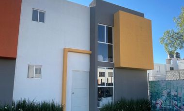 Venta de Casa, con 3 remaras en Ciudad Pachuca , cerca de universidad UAEH