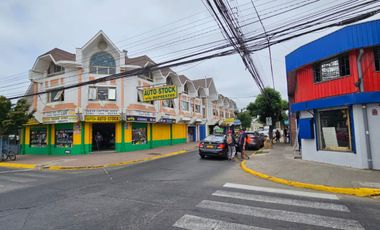 EDIFICIO DE 3 PISOS, UBICADO EN BULNES & LA CONCEPCIÓN QUILLOTA, CERCANO AL CENTRO.