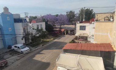 Excelente Casa de 3 Habitaciones en RENTA, Fraccionamiento Hacienda del Jardin II, Tultepec