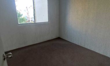 Excelente Casa de 3 Habitaciones en RENTA, Fraccionamiento Hacienda del Jardin II, Tultepec