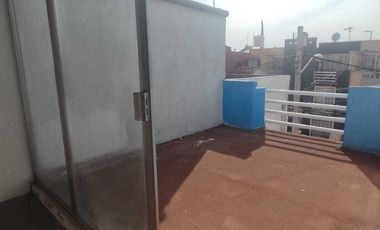 Excelente Casa de 3 Habitaciones en RENTA, Fraccionamiento Hacienda del Jardin II, Tultepec