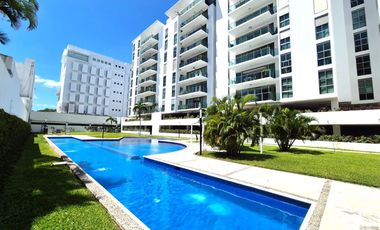¡Condo Lock off con Dos Departamentos de Lujo- 4 Recámaras, 4 Baños – Gran Ubicación!