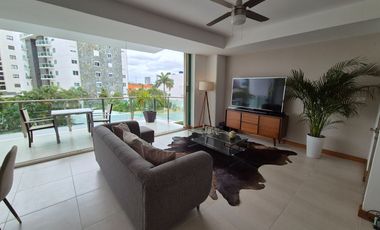 ¡Condo Lock off con Dos Departamentos de Lujo- 4 Recámaras, 4 Baños – Gran Ubicación!