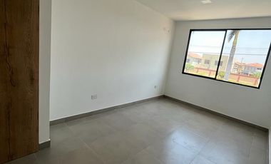 Venta Casa en Ciudad Celeste de Estreno - Samborondón - cerca al Colegio Alemán, Menor - C354