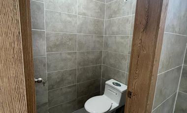 Venta Casa en Ciudad Celeste de Estreno - Samborondón - cerca al Colegio Alemán, Menor - C354