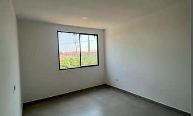 Venta Casa en Ciudad Celeste de Estreno - Samborondón - cerca al Colegio Alemán, Menor - C354