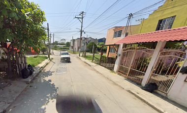 CASA DE RECUPERACIÓN BANCARIA EN CALLE VILLA ALEGRE, COL.VILLAS DE SAN CLEMENTE, ÁLAMO TEMAPACHE, VERACRUZ. ¡NO SE ACEPTAN CRÉDITOS!