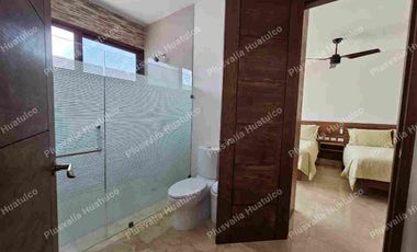 CASA CON VISTA AL MAR BAHÍAS DE HUATULCO, OAXACA