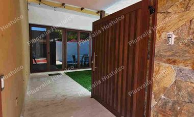 CASA CON VISTA AL MAR BAHÍAS DE HUATULCO, OAXACA