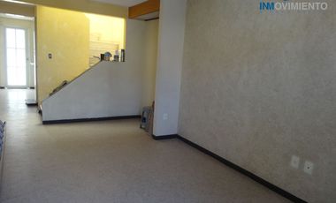 Hermosa CASA RESTAURADA, en PRIVADA posibilidad de AMPLIACION