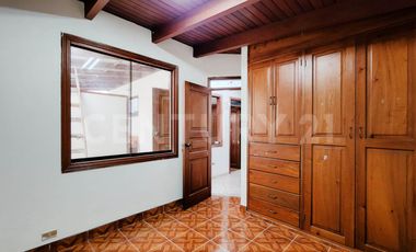 VENDO CASA MUY CERCA A VILLA MILITAR OESTE CHORRILLOS