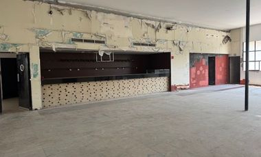 EDIFICIO DE TRES PISOS PARA RESTAURANTE SE RENTA SEGUNDO Y TERCER PISO