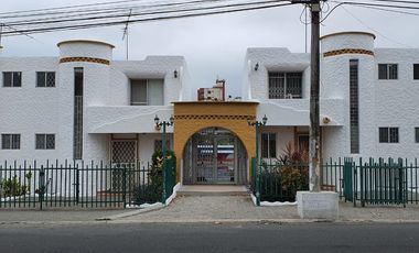 Venta Casa en Tonsupa a dos cuadras de la playa.
