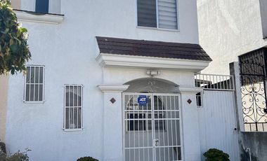 🏡✨ ¡Casa Amueblada en Renta en Privada! ✨🏡