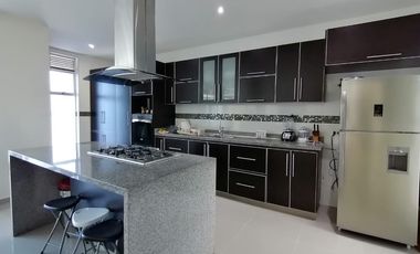 VENDO HERMOSA CASA EN CHINAUTA ANTES DEL PEAJE