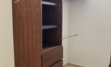 Casa nueva en venta en la zona norte de Mérida de 4 y 5 recamaras con alberca.