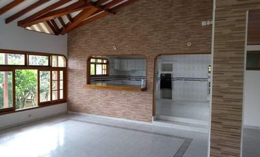 VENDO HERMOSA CASA QUINTA VEREDA PANAMA