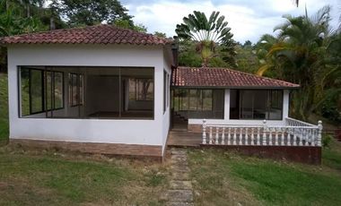 VENDO HERMOSA CASA QUINTA VEREDA PANAMA