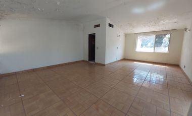 casa en venta Chapalita uso de suelo comercial
