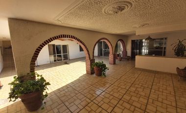 casa en venta Chapalita uso de suelo comercial