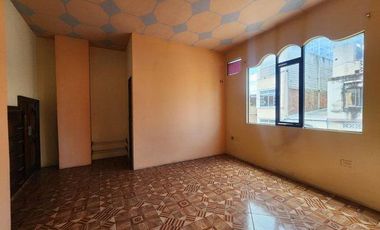 EDIFICIO RENTERO EN VENTA EN EL CENTRO DE PASAJE