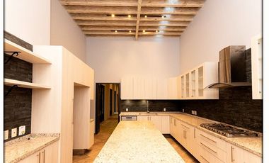 VENTA DE CASA EN CENTRO HISTORICO DE QUERÉTARO