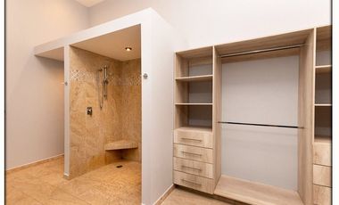 VENTA DE CASA EN CENTRO HISTORICO DE QUERÉTARO