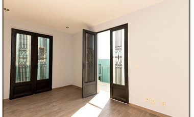 VENTA DE CASA EN CENTRO HISTORICO DE QUERÉTARO