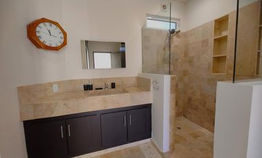 en venta dos en 1 / condo y casa