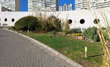 Lindo Departamento Con Jardín Privado En Costa De Montemar