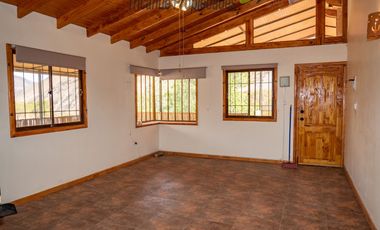 Arriendo año corrido de linda casa en gran terreno, Quebrada de Paihuano, Valle del Elqui. $450.000