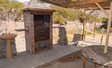 Arriendo año corrido de linda casa en gran terreno, Quebrada de Paihuano, Valle del Elqui. $450.000
