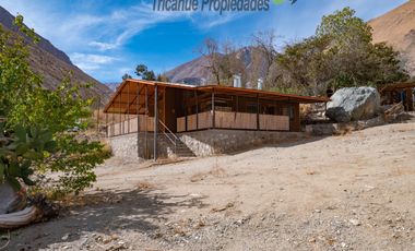 Arriendo año corrido de linda casa en gran terreno, Quebrada de Paihuano, Valle del Elqui. $450.000