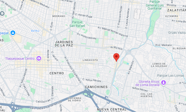 Casa ubicada en colonia Parques de Tlaquepaque Jalisco. Con 3 recamaras y 125m2. Con Acceso controlado. Entre Av. Río Nilo y Av. Patria.