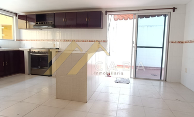 CASA en VENTA DE 4 RECAMARAS, una en planta baja con Excelente ubicación, a media cuadra de área verde