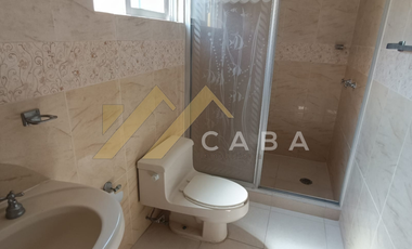 CASA en VENTA DE 4 RECAMARAS, una en planta baja con Excelente ubicación, a media cuadra de área verde