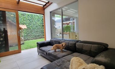 vendo linda casa sector Miravalle