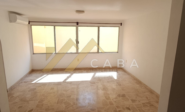 CASA en VENTA con 4 recamaras y excelente ubicación, a media cuadra de área verde