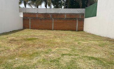 TERRENO EN FRACCIONAMIENTO FUNDADORES DE ZAVALETA 220 METROS VENTA $3,400,000.00 NEGOCIABLE