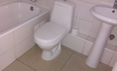 arriendo depto 2 dorm con estacionamiento y bodega