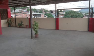 CASA RENTERA EN VENTA COMO OPORTUNIDAD DE INVERSIÓN EN ZONA ESTRATÉGICA DE PORTOVIEJO