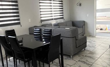 RENTO CASA EN FRACC CLAVELES