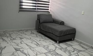 RENTO CASA EN FRACC CLAVELES