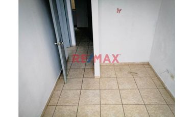 Venta Departamento 4To Piso -Las Torres De Los Olivos