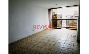 Venta Departamento 4To Piso -Las Torres De Los Olivos