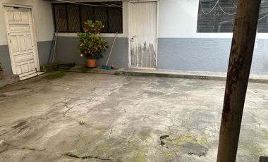 CASA EN VENTA EN ATUNTAQUI, DE OPORTUNIDAD , BAJÓ DE PRECIO