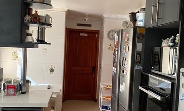 BROKER- LOMAS- 4D-5B-DEP- SALA ESTAR- PISCINA- PATIO- 4 ESTAC.