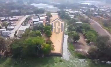 Terreno Industrial/Comercial en Venta o Alquiler – Vía a Daule