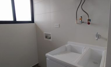 Arriendo Edificio Milla 60