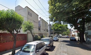 Invirtiendo Inteligentemente! Casa en condominio